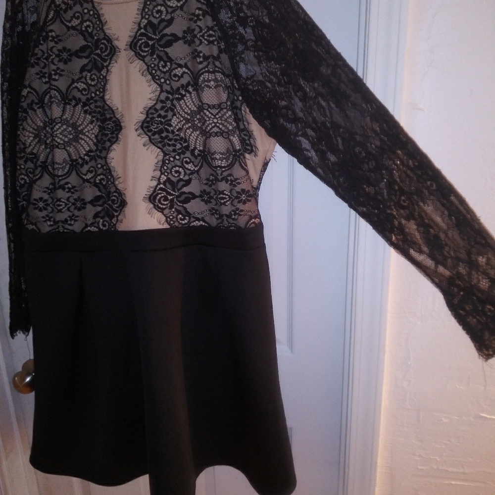 Charlotte Russe nude and black cocktail dress